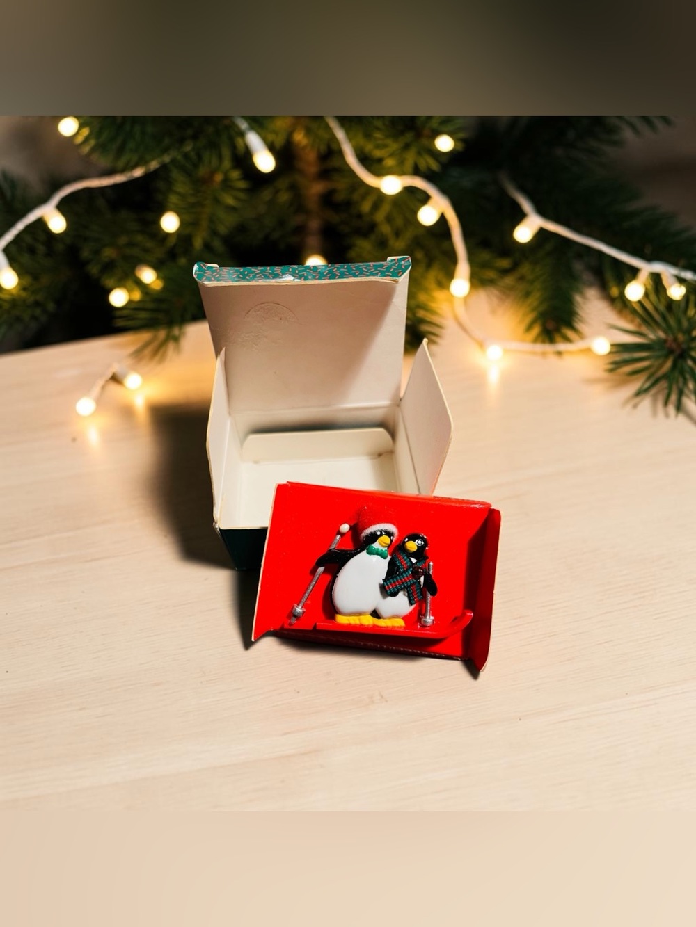 Avon 1990 “Hit the Slopes” Penguin Skiing Pin with Original Box